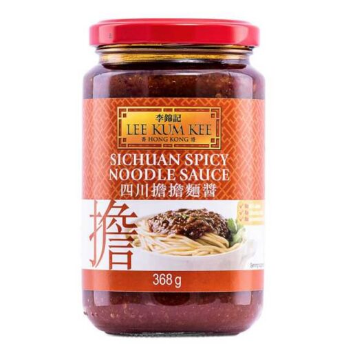 Tradisjonell sterk nuddelsaus fra Szechuan (Sichuan spicet noodle sauce) fra kinesiske Lee Kum Kee, 368 g