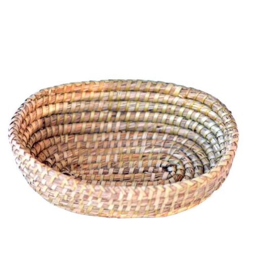 Koselig brødkurv i flettet sjøgress (23x17x6 cm)